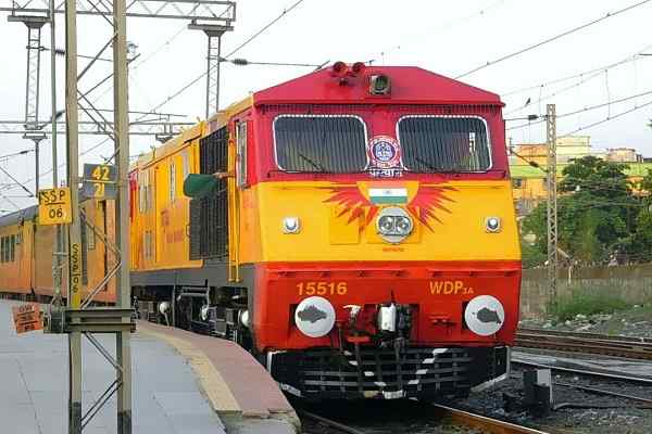 India to launch second Tejas Express on Ahmedabad-Mumbai route
