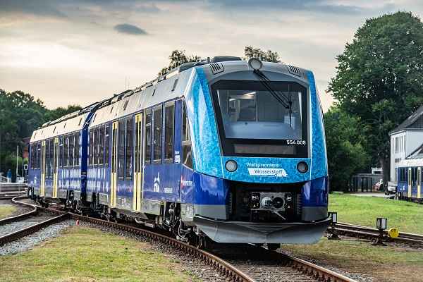 World’s first hydrogen train Coradia iLint started passenger service in Germany