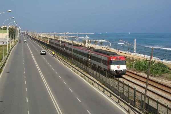 India to have 1.8 lakh km highways, 1.2 lakh km rail network by 2025